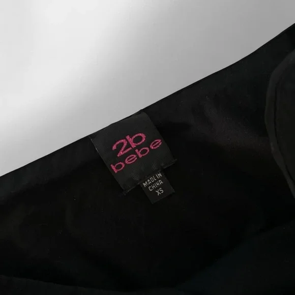 2b Bebe Black One Shoulder Ruffle Blouse Size XS - Picture 6 of 6